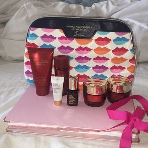 Estée Lauder travel size products.